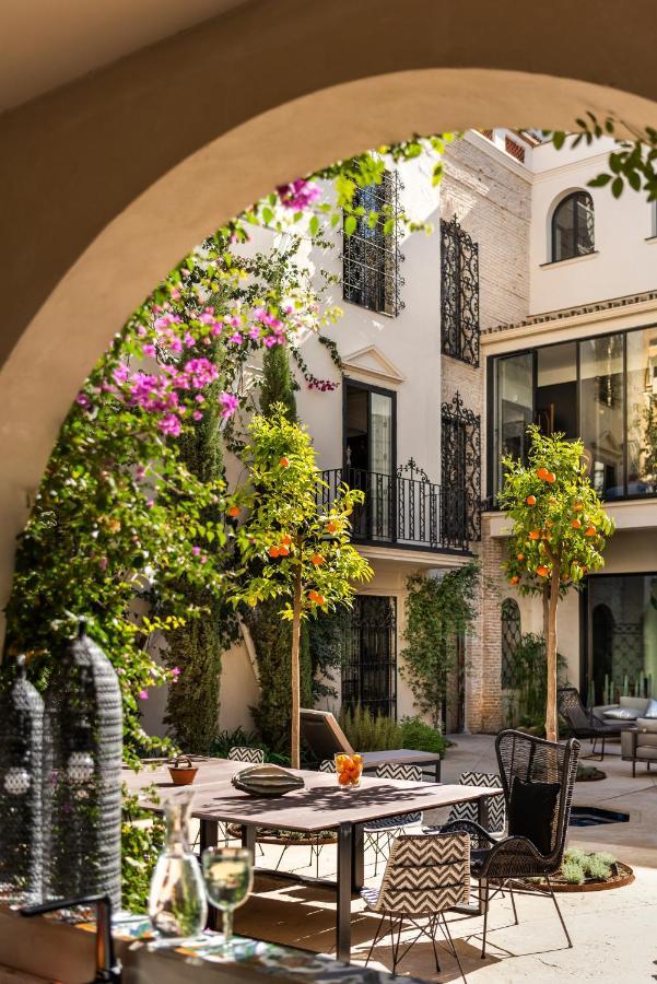 Pajaro Rebelde Bed & Breakfast Sevilla Eksteriør bilde