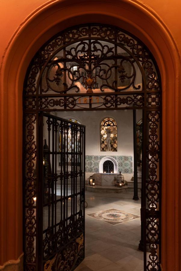 Pajaro Rebelde Bed & Breakfast Sevilla Eksteriør bilde