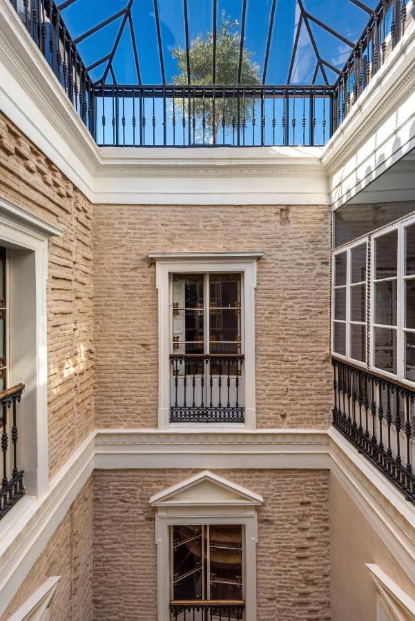 Pajaro Rebelde Bed & Breakfast Sevilla Eksteriør bilde