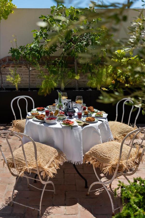 Pajaro Rebelde Bed & Breakfast Sevilla Eksteriør bilde