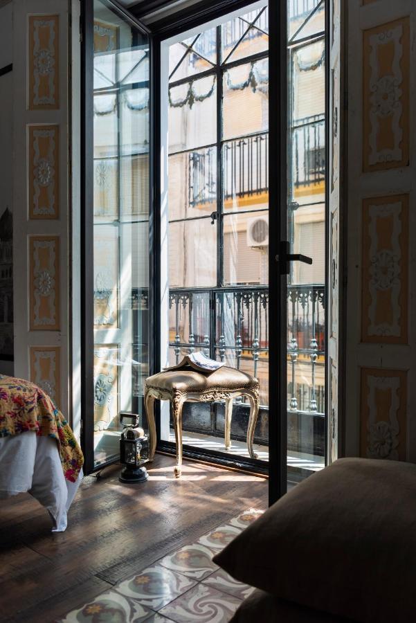 Pajaro Rebelde Bed & Breakfast Sevilla Eksteriør bilde