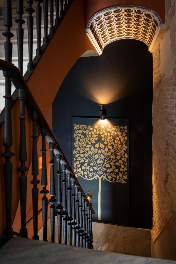 Pajaro Rebelde Bed & Breakfast Sevilla Eksteriør bilde